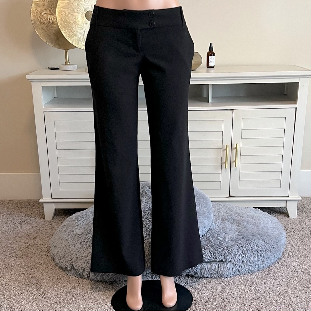 New York & Company Stretch Pants.  Great Fit! Size US 4
